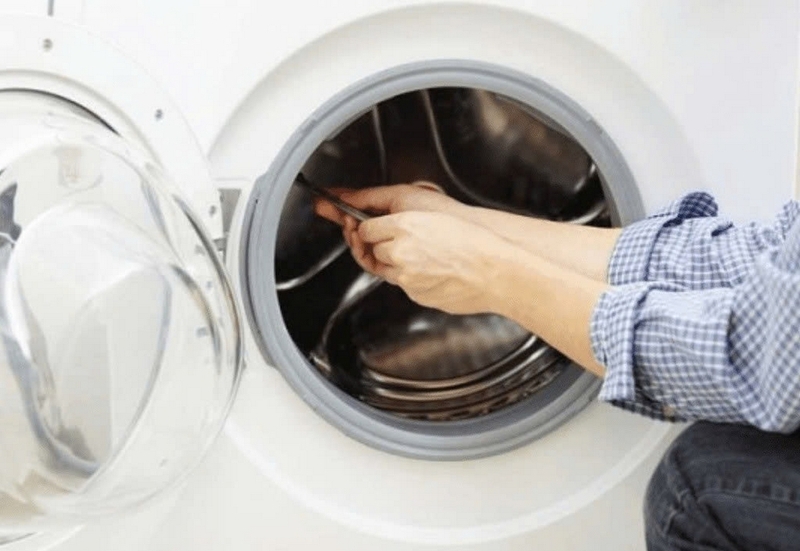 Máy giặt Sanyo bị chảy nước ảnh 3