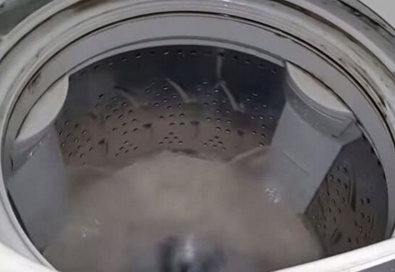 Máy giặt Toshiba báo lỗi chớp đèn ảnh 5