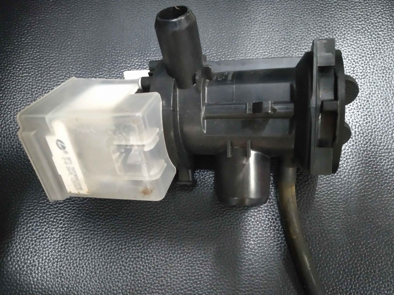 Máy giặt vắt không khô 3
