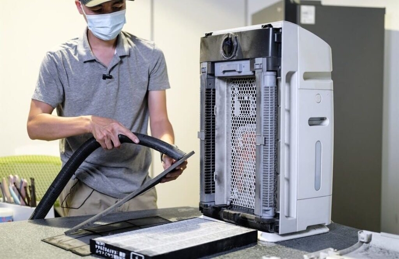 M&aacute;y h&uacute;t ẩm b&aacute;o lỗi E4 3