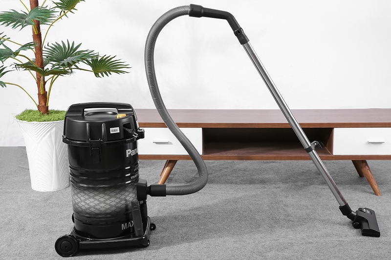 máy hút bụi công nghiệp panasonic 1