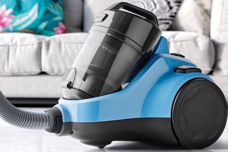 máy hút bụi electrolux ec31-2bb (ảnh 4)