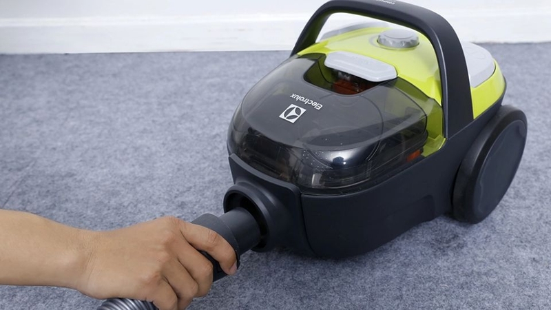 máy hút bụi Electrolux Z1231 4