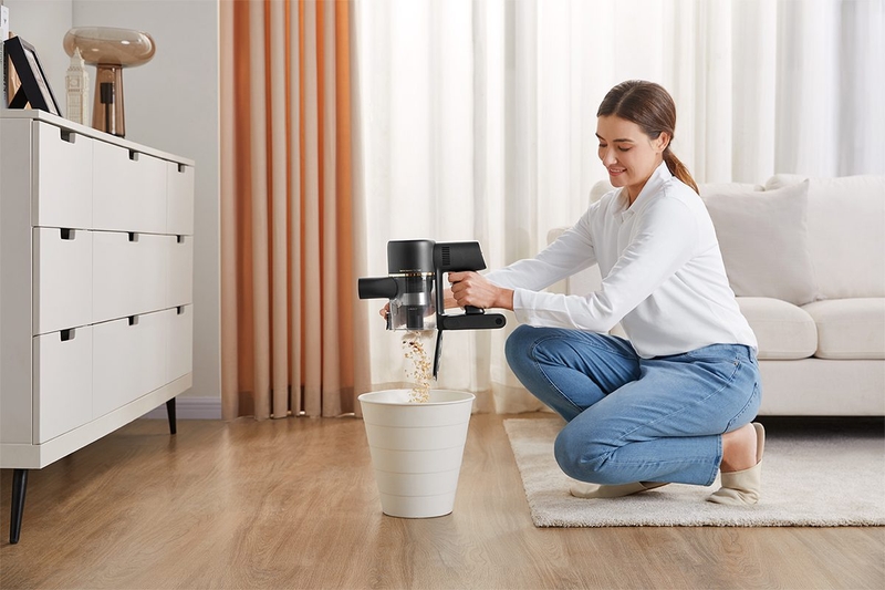 máy hút bụi không dây 13