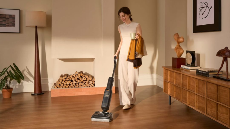 M&aacute;y h&uacute;t bụi lau nh&agrave; b&aacute;o lỗi pin 6