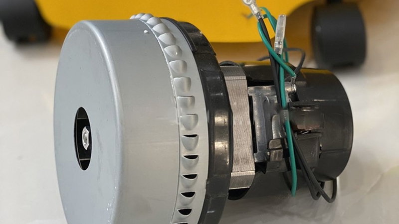 máy hút bụi lau nhà bị kẹt motor 5