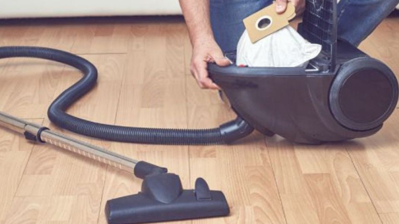máy hút bụi lau nhà không hút nước 4