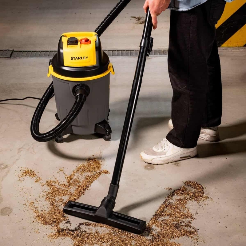 m&aacute;y h&uacute;t bụi Stanley h&igrave;nh 2