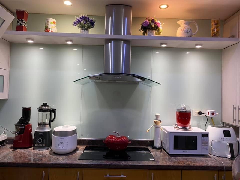 luu y khi chon mua may hut mui kinh cong