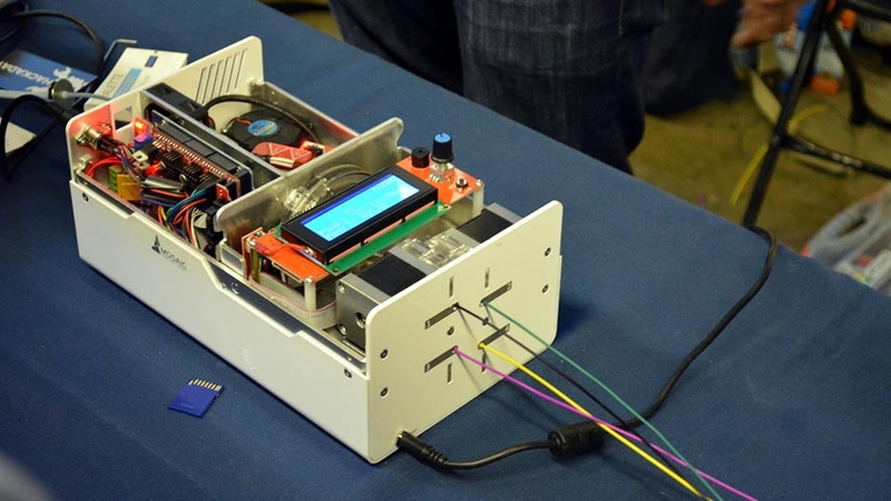 Máy in 3D nhiều màu - 06