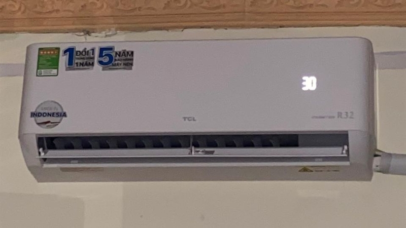 M&aacute;y lạnh TCL b&aacute;o lỗi E1 1