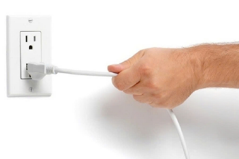 máy lạnh Asanzo không vào điện ảnh 4