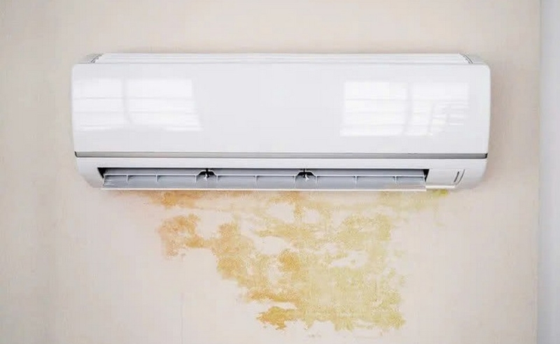 máy lạnh bị đọng nước phía trong ảnh 8