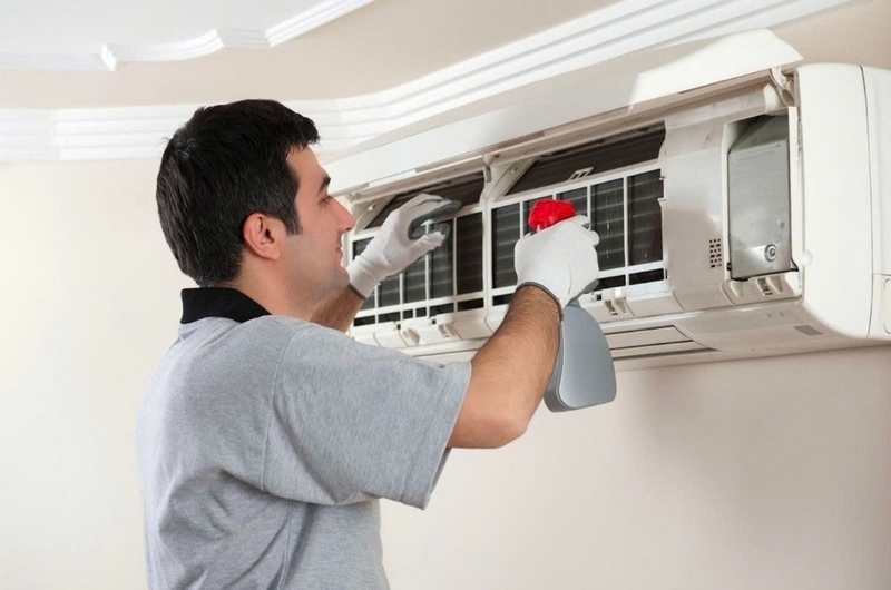 máy lạnh chảy nước khi tắt ảnh 2