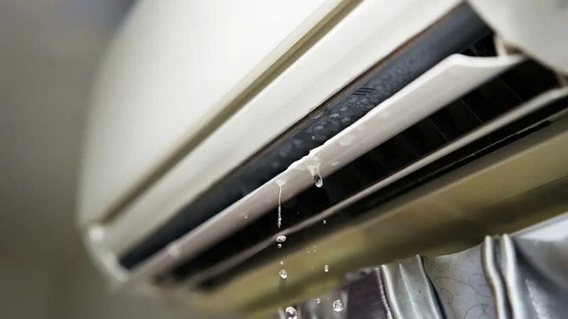 máy lạnh Panasonic chảy nước ở cục lạnh ảnh 1