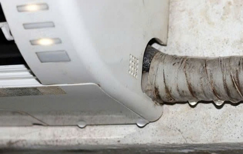 Máy lạnh Sharp có mùi hôi khi bật ảnh 2