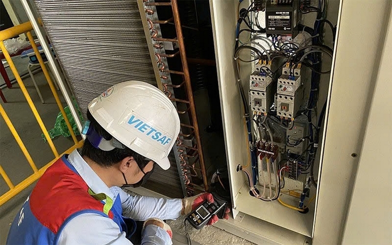 Máy lạnh Sharp có mùi hôi khi bật ảnh 6