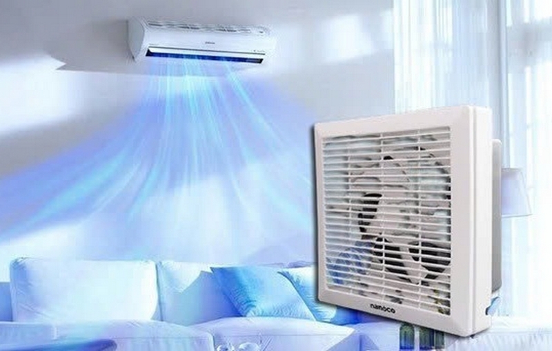 máy lạnh Sharp không quay quạt ảnh 1