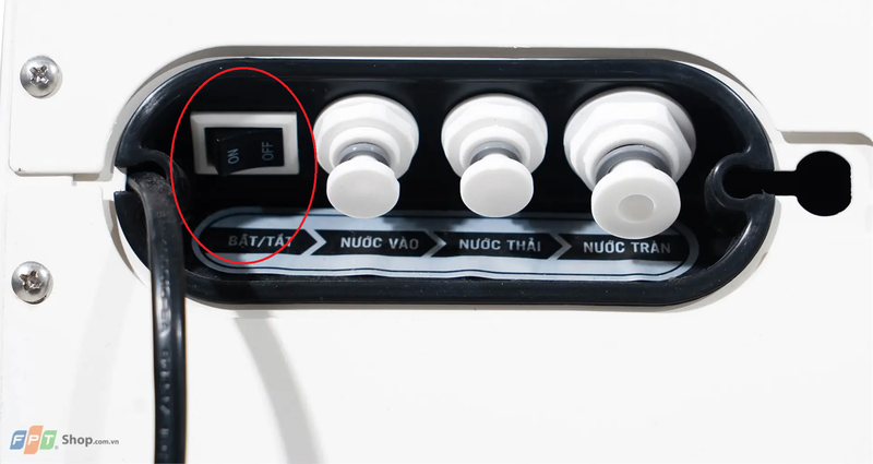 Kiểm tra công tắc nước nóng