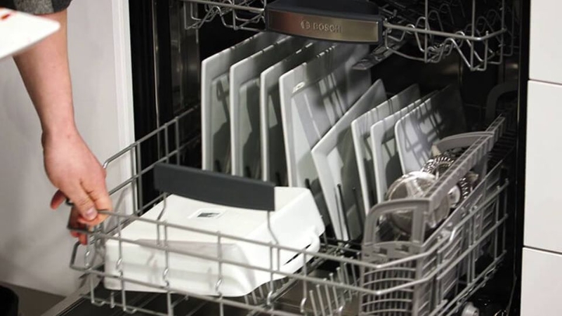 Máy rửa bát báo lỗi vòi nước 2