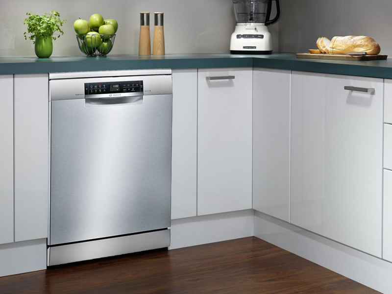Máy rửa chén Bosch và Toshiba 1