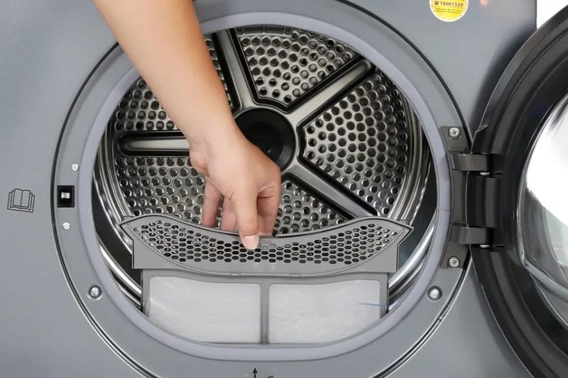 máy sấy Toshiba có công nghệ UV Sensitize bảo vệ sức khỏe