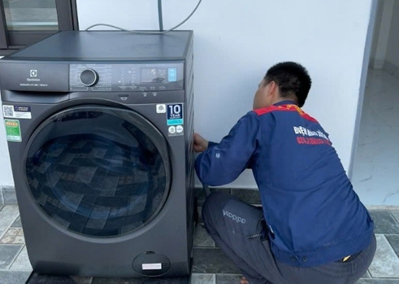 máy sấy bị chập điện khi bật ảnh 2