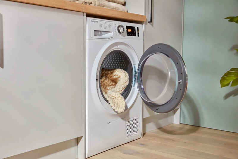 máy sấy có tiếng kêu lọc cọc hình 1