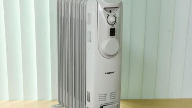Máy sưởi dầu Tiross của nước nào? 2