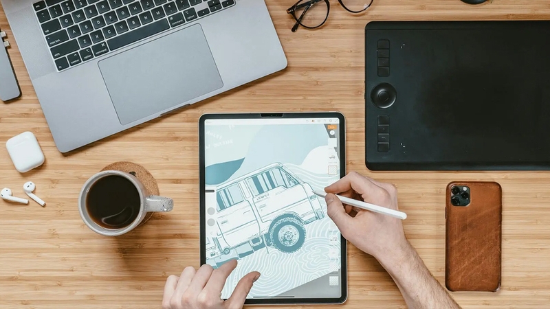 Máy tính bảng là thiết bị rất cần thiết cho dân thiết kế