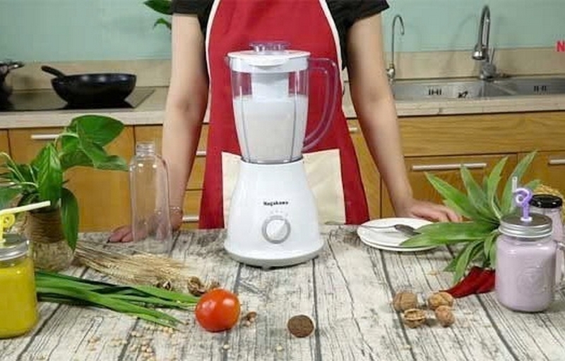 m&aacute;y xay sinh tố gi&aacute; dưới 500k tốt nhất 2026 ảnh 2