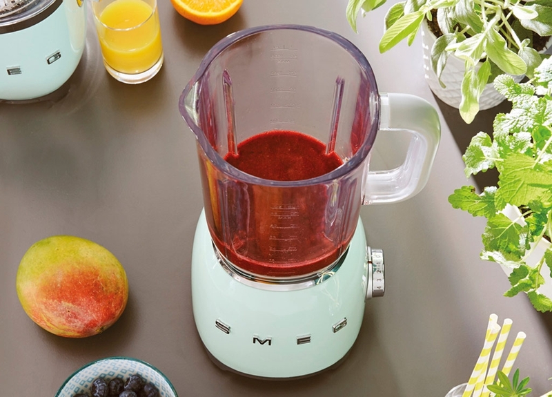 Máy xay sinh tố Smeg 3