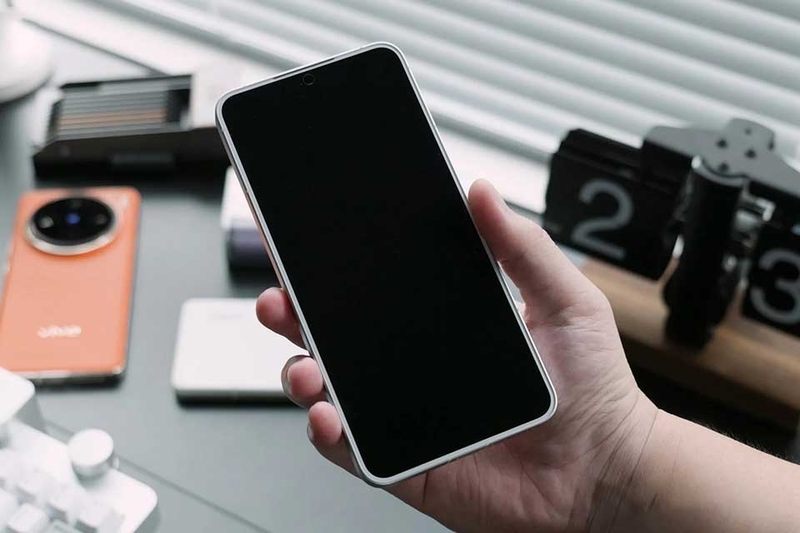 Meizu 21 - 02
