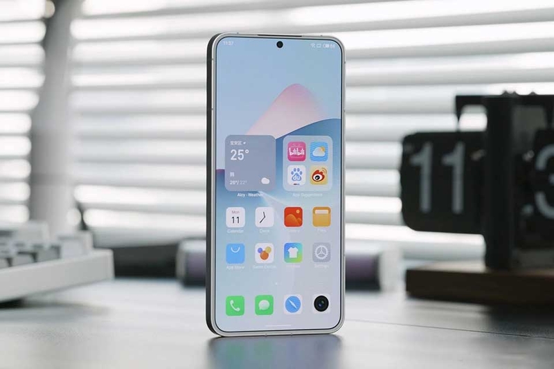 Meizu 21 - 01