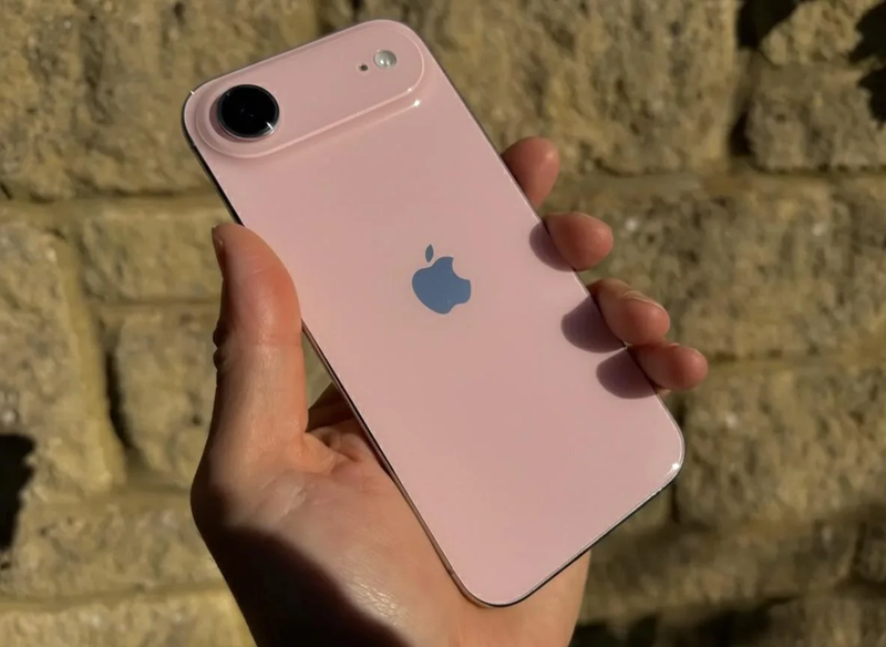 iPhone Air