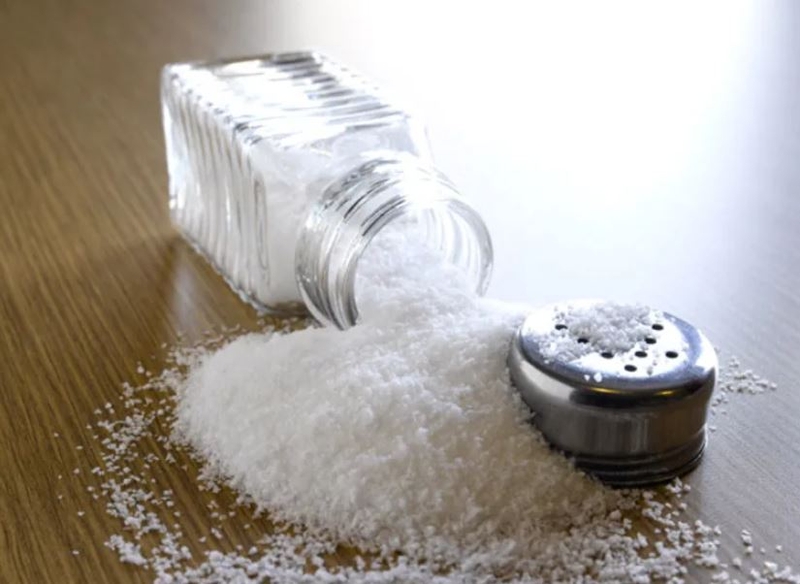 mẹo dùng muối khi nấu ăn 1