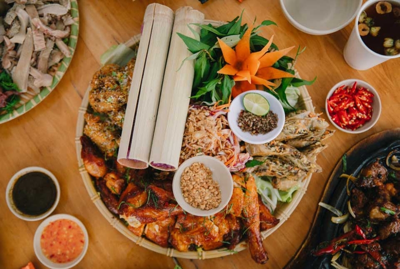Mẹt gà nướng - 02