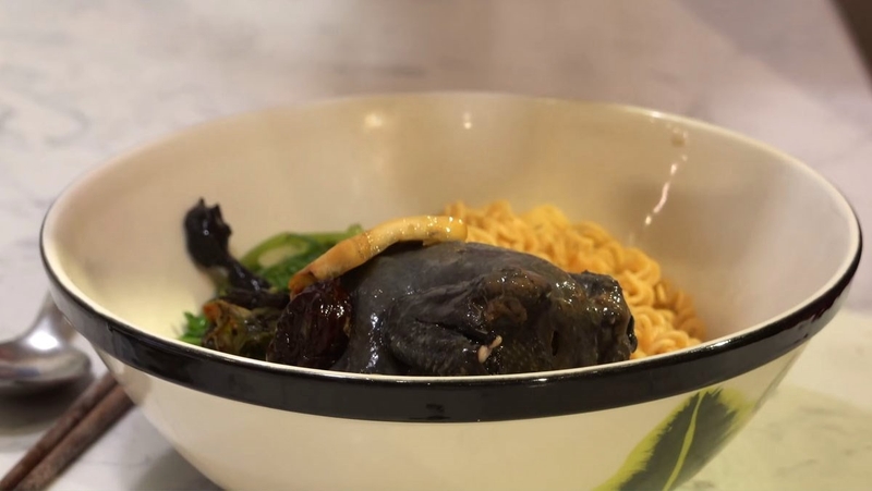 Mì gà tần hình 5