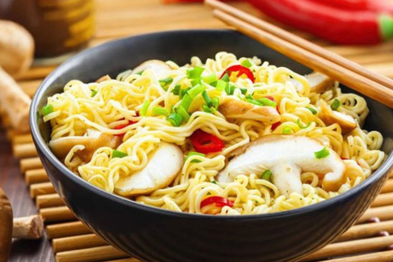 Mì tôm bao nhiêu calo 9