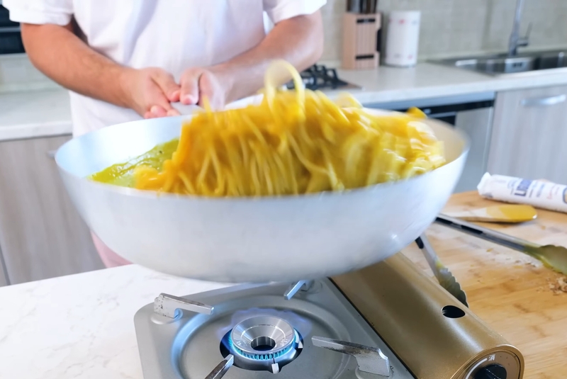 mì Ý sốt kem bí đỏ hình 11