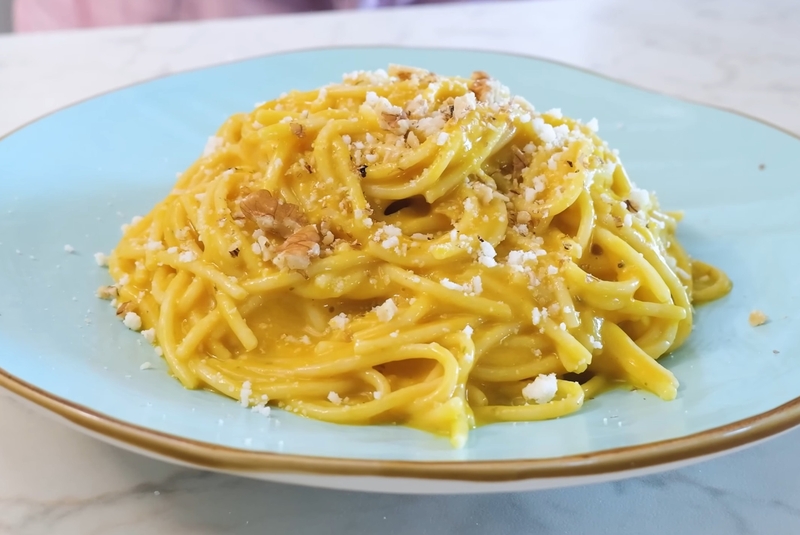 mì Ý sốt kem bí đỏ hình 13