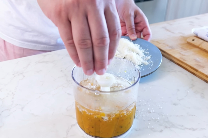 mì Ý sốt kem bí đỏ hình 8