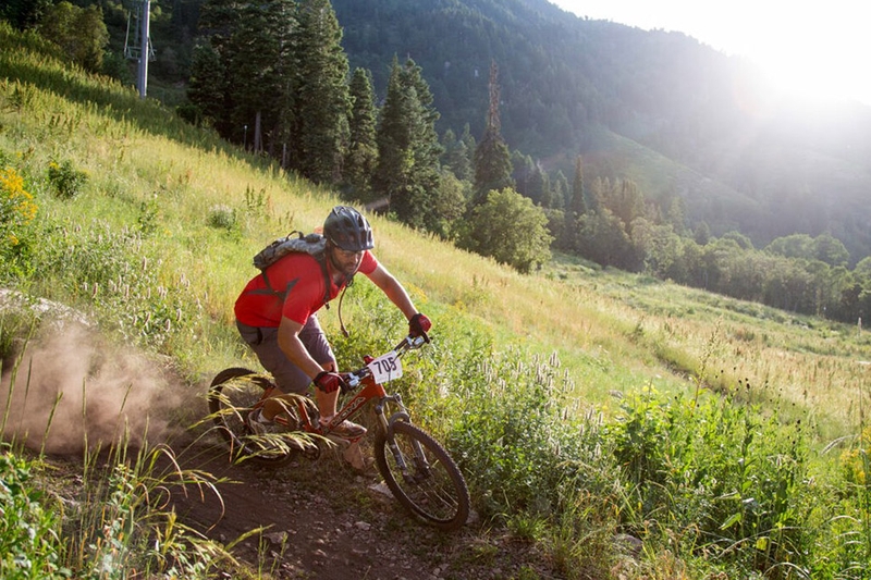 Midweek Mountain là gì 2