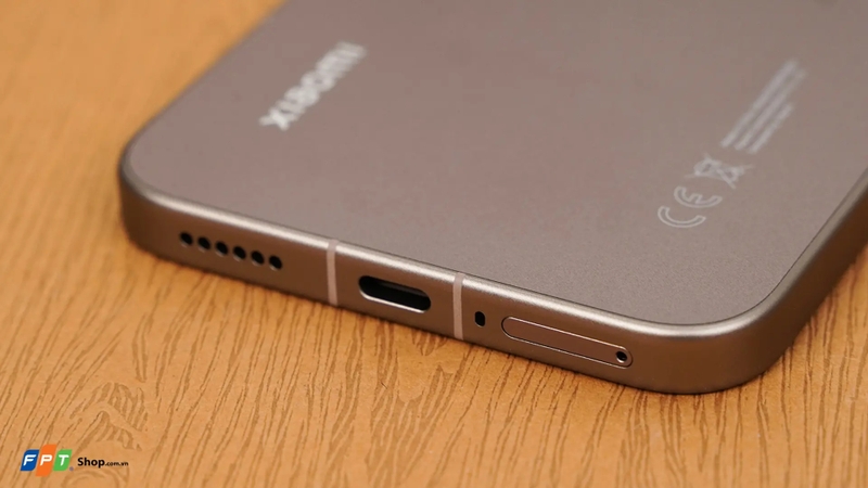 mở hộp Xiaomi 15T Pro hình 4