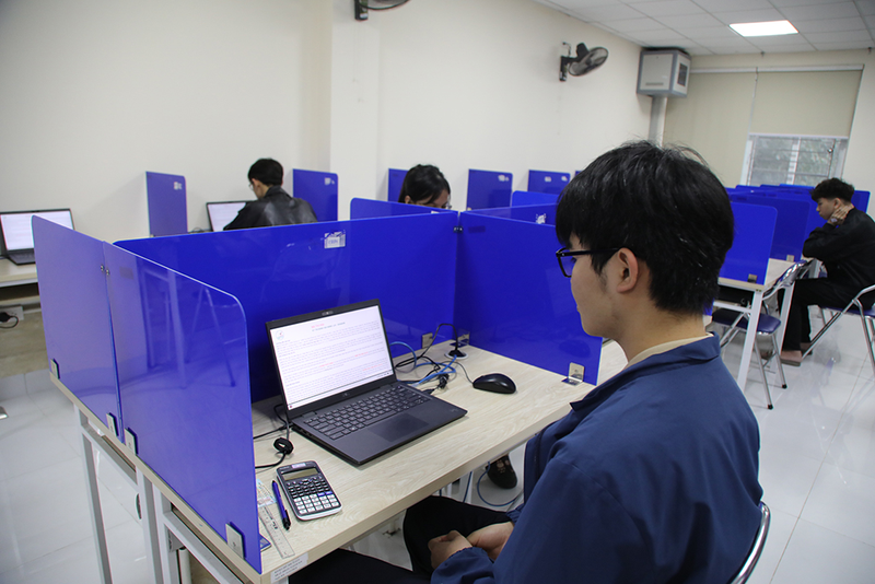 Lộ trình tổ chức thi tốt nghiệp THPT 2026 trên máy tính