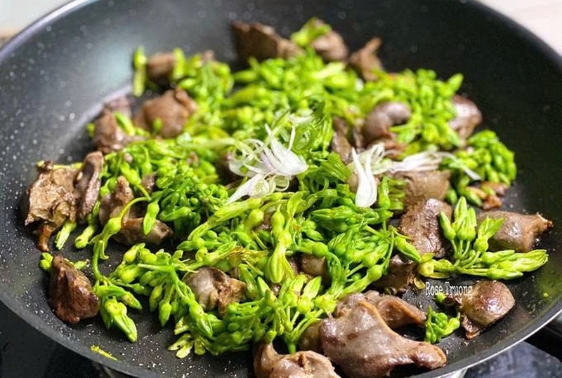 món ăn từ hoa thiên lý ảnh 5