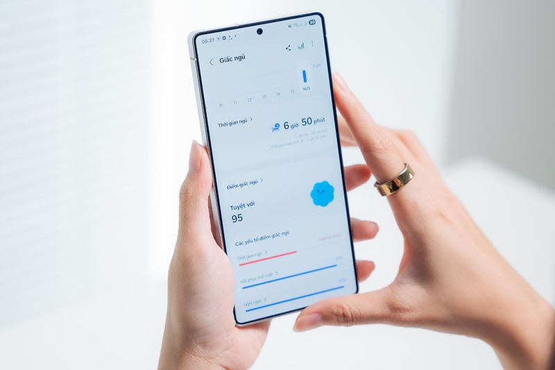 mot-tuan-trai-nghiem-galaxy-ring (19).jpg