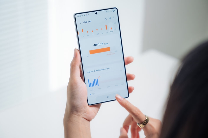 mot-tuan-trai-nghiem-galaxy-ring (9).jpg