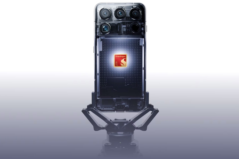 Motorola Signature 27 trang bị Snapdragon 8 Elite Extreme Gen 6, nền tảng xử lý cao cấp mới của Qualcomm.
