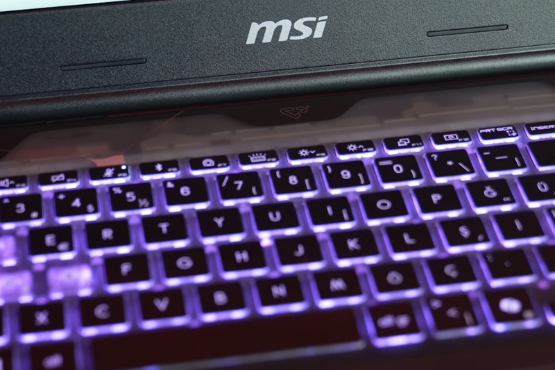 MSI Cyborg 15 B13WFKG-658VN đang gây sốt trong giới sáng tạo 1